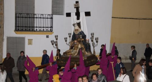 La asociación hace un llamamiento a costaleros y colaboradores para la Semana Santa 2019