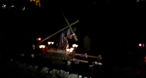 Villafranca celebró el Miércoles Santo con la procesión del Calvario